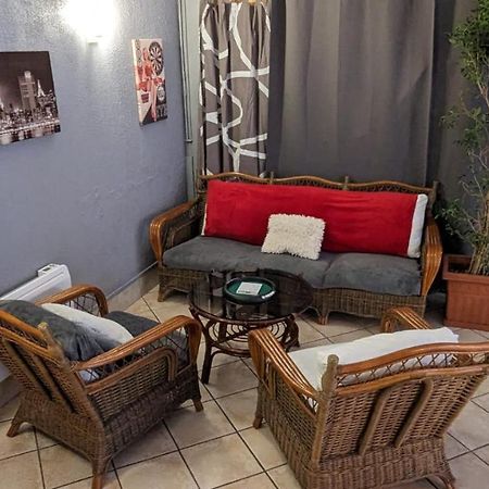 Chambres D'Hotes Les Lits Des Fees 圣弗洛雷 外观 照片